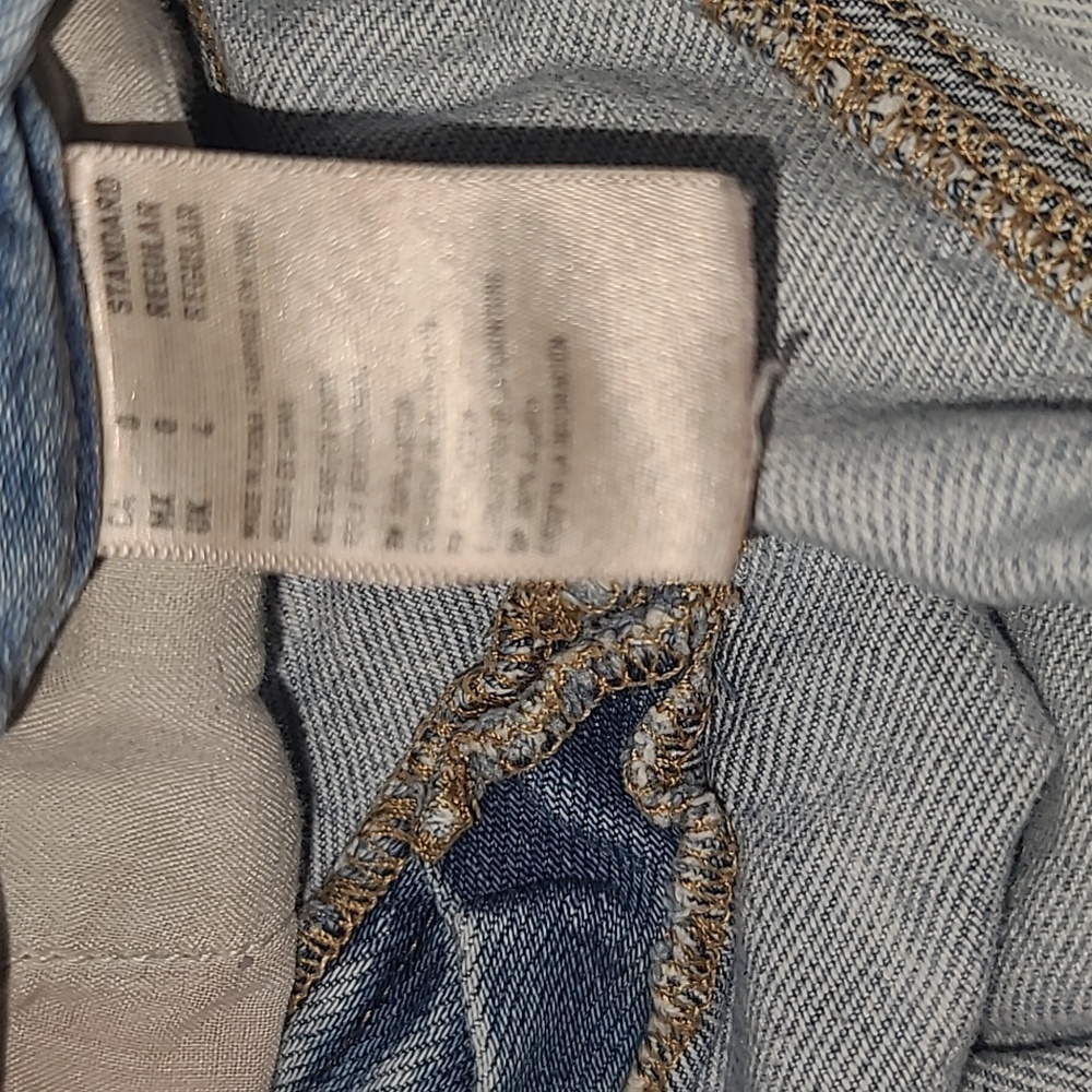 American Eagle Mom Jean - Picture 4 of 4